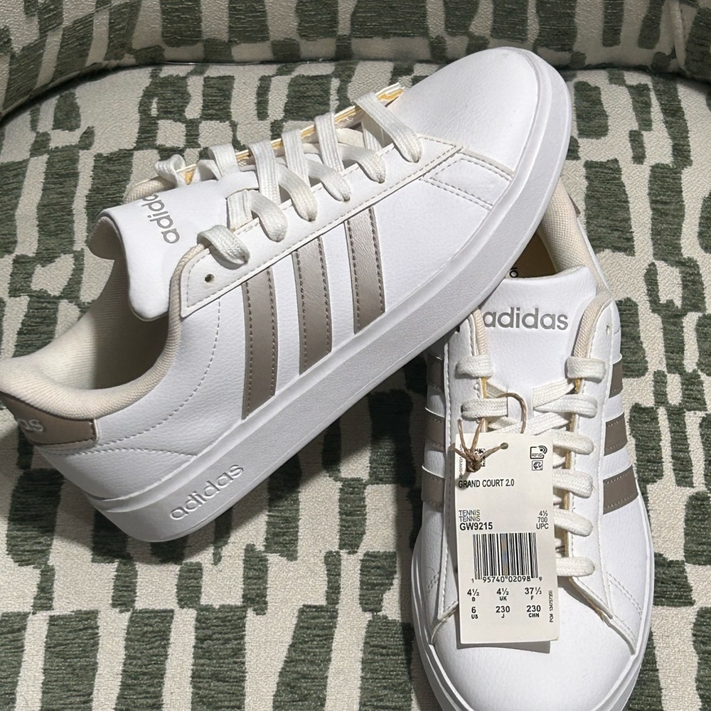 Adidas Women's White and Gold/Copper Grand Court Sneakers